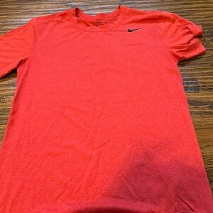 Nike tshirt